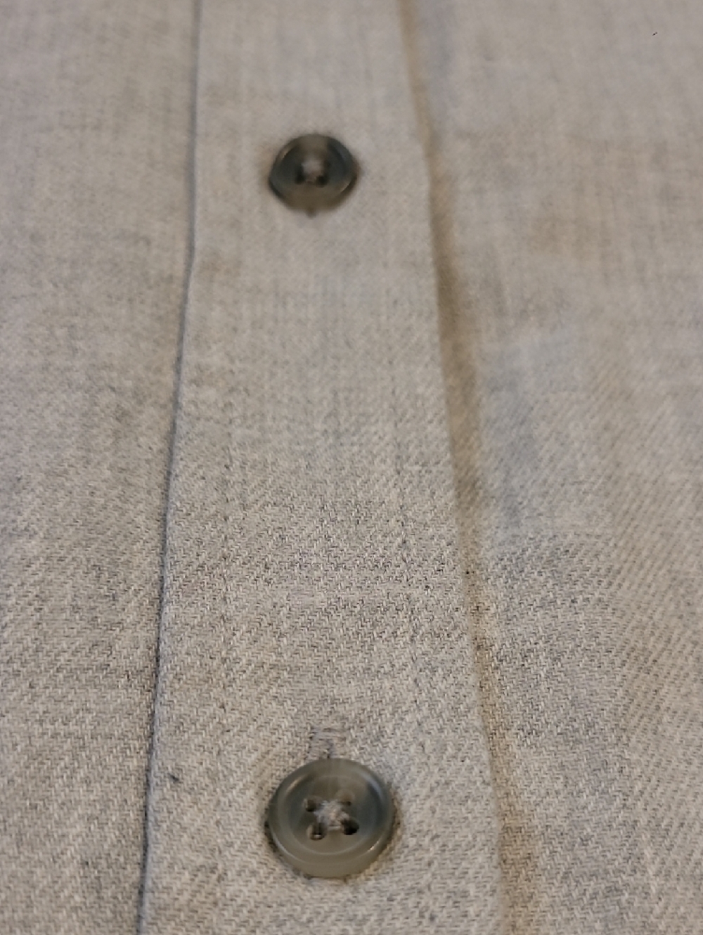 Universal Thread Light Gray Button-Front Women's Shirt - Picture 5 of 5